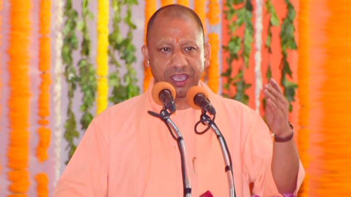 CM Yogi Unveils Varanasi Development Projects Alongside PM Modi AKP