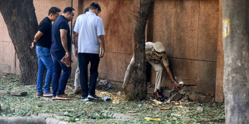 Union home ministry seek report on delhi school blast