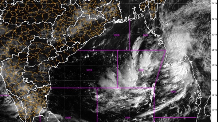 Dana Cyclone Update Live Two day heavy Rain Alert mrq