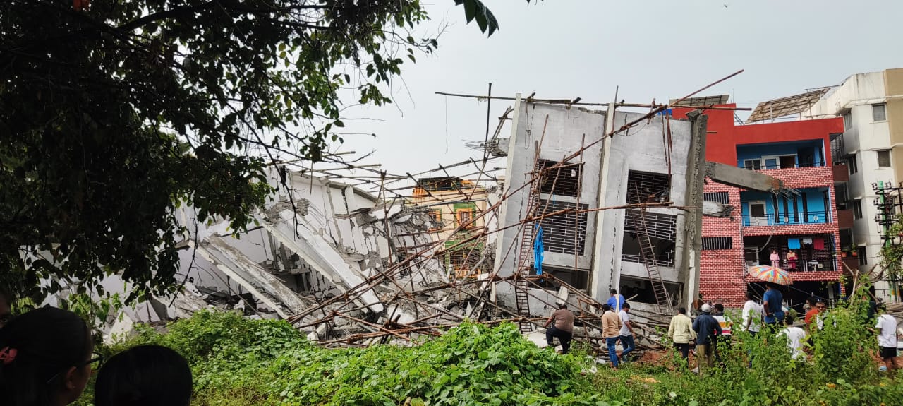 Bengaluru Building Collapse:17 workers trapped after under-construction building collapses amid severe flooding RMA