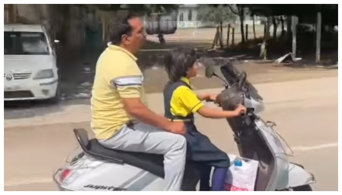 Social media demands arrest of father who allowed a girl who is a mener to ride a scooter 