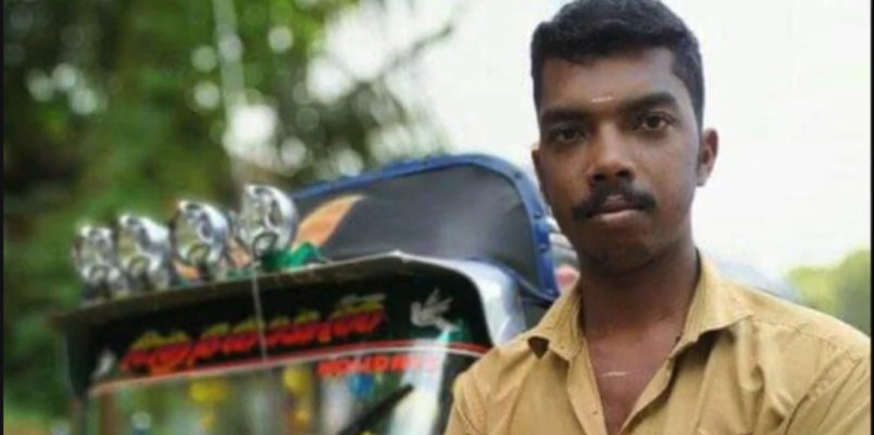 flower seller stabbed a young man to death in Pathanapuram news in detail 