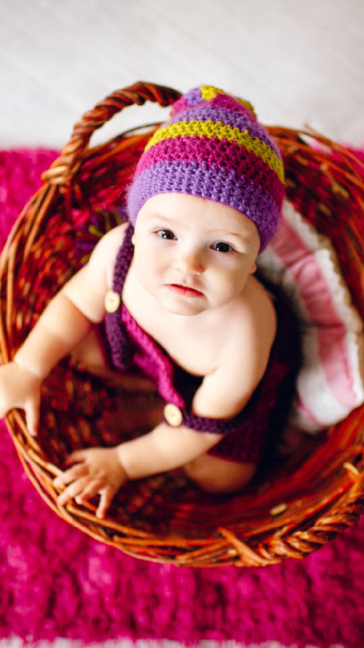 'I' अक्षरावरुन सुरु होणारी मुलींसाठी 20 Unique Names, अर्थही पाहा 20