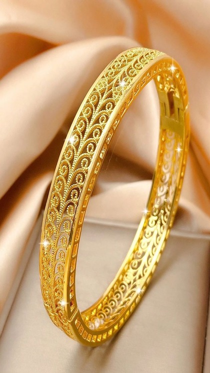 1. Jewellery is Not Made of 24 Carat Gold