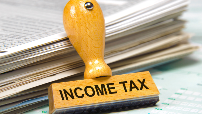 Oman to impose income tax to persons with salaries above 2500 rials  