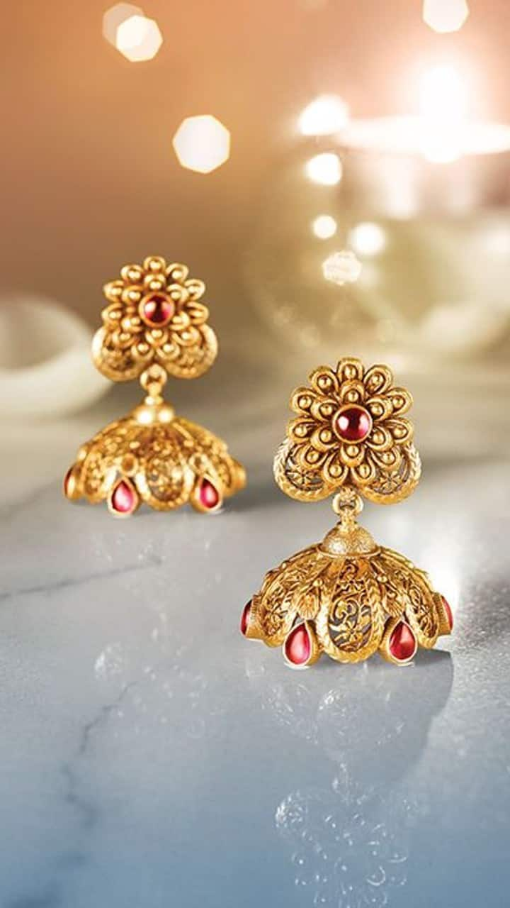 Dhanteras 2024: Top trendy gold earring designs to elevate your look gcw