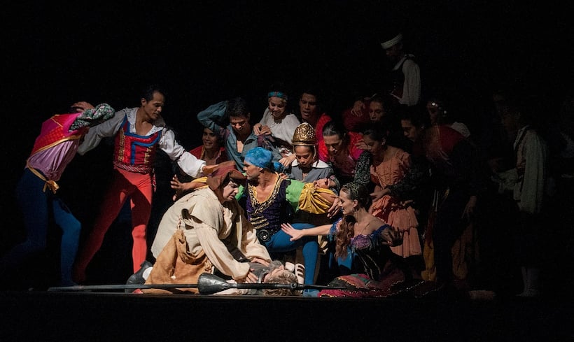 Magic of live theatre: 6 reasons why you should watch theatre plays in your city