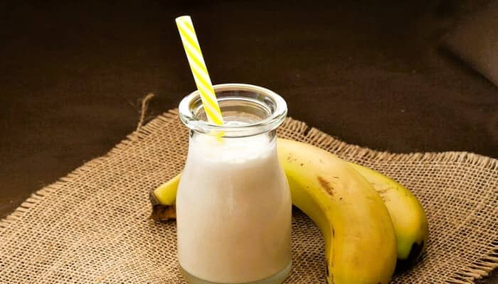 incredible benefits of banana and milk on an empty stomach every morning in tamil mks