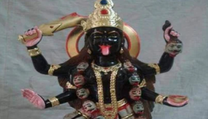 Kali Puja 2024: Golden Kali Idol found in Katwa Village Pond