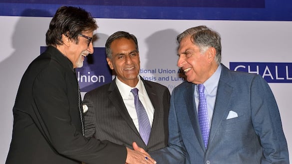 Can I borrow some money Amitabh bachchan share beautiful memory with Ratan tata ckm