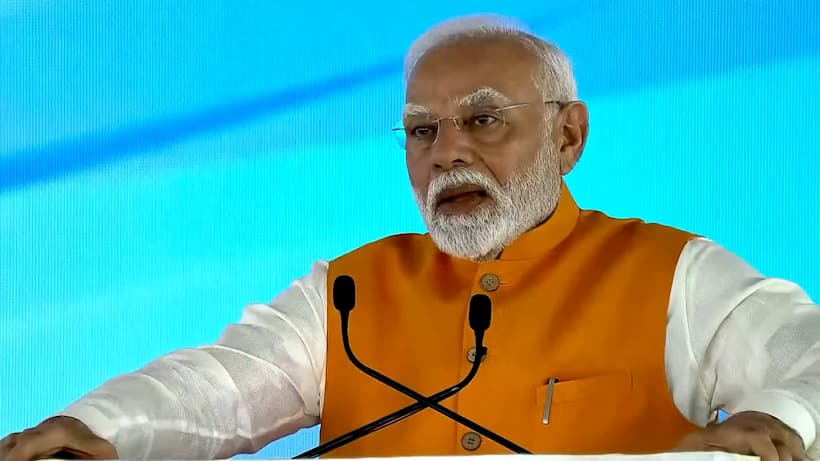 Diwali 2024: PM Modi pays tribute to Sardar Patel in Gujarat, attends Unity Day parade