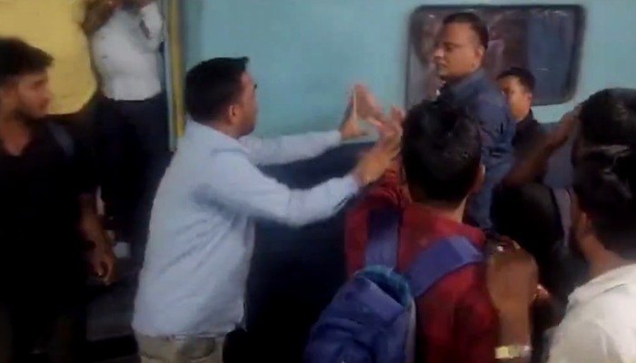 CRPF jawan confronts wife, alleged lover at Patna junction; viral video captures heated altercation (WATCH) snt