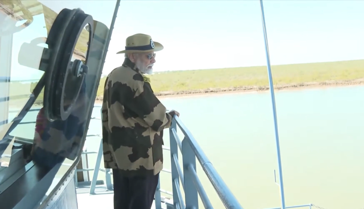 PM Modi diwali celebration PM Modi diwali celebration