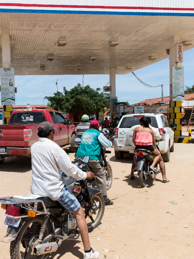 Petrol and diesel price today 02 November 2024