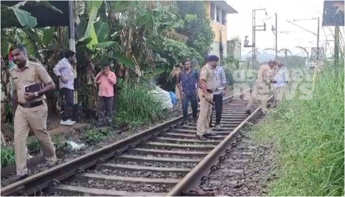 Railway blames dead cleaning staff for Shoranur accident announces 1 lakh compensation