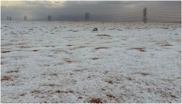 heavy rainfall and hailstorm in parts of saudi arabia 