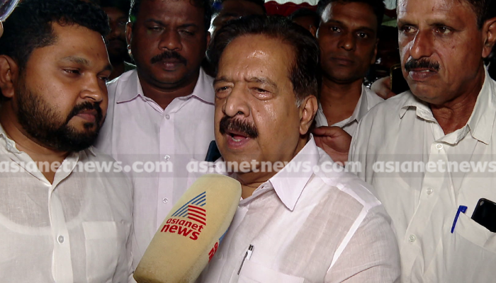 Ramesh Chennithala against Padmaja Venugopal on criticism against Rahul Mankootathil