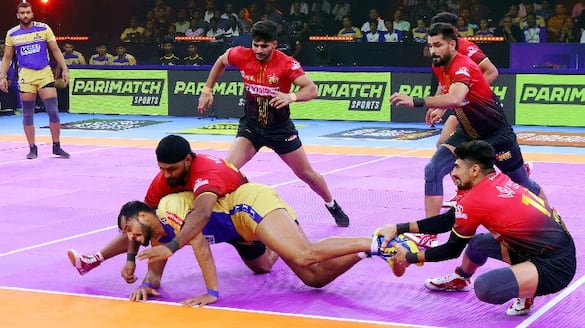 Ajinkya Pawar and Akshit Star as Bengaluru Bulls clinch a thrilling victory against Tamil Thailavas kvn