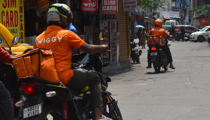 exaggerating distance and overcharge swiggy ordered to pay rs35000 in Hyderabad 