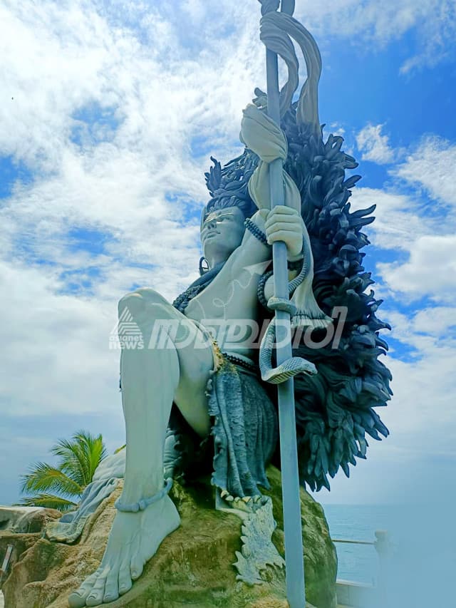 magnificent Shiva temple on the coast of Kerala