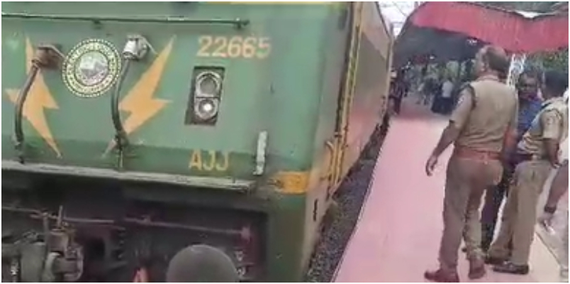 Body of the young man was found in front of the train which reached Farook railway station