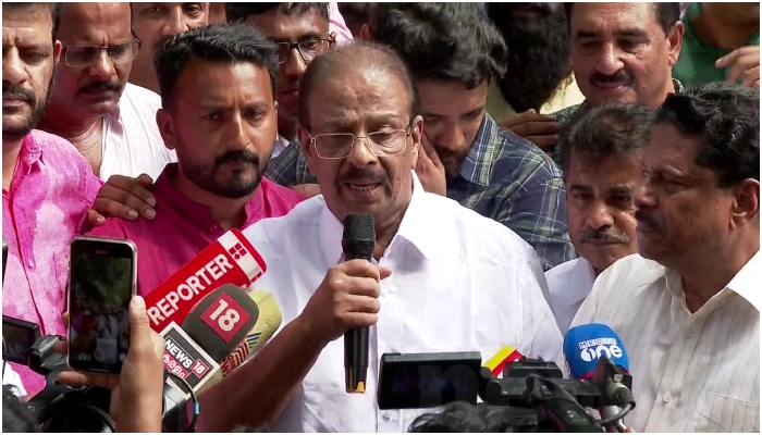 K Sudhakaran said Rahul Mamkootathil will win in Palakkad by election