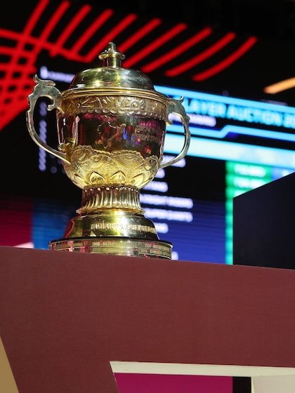IPL 2025 వేలం: రూ.2 కోట్ల బేస్ ప్రైస్ భారత క్రికెటర్లు వీరే