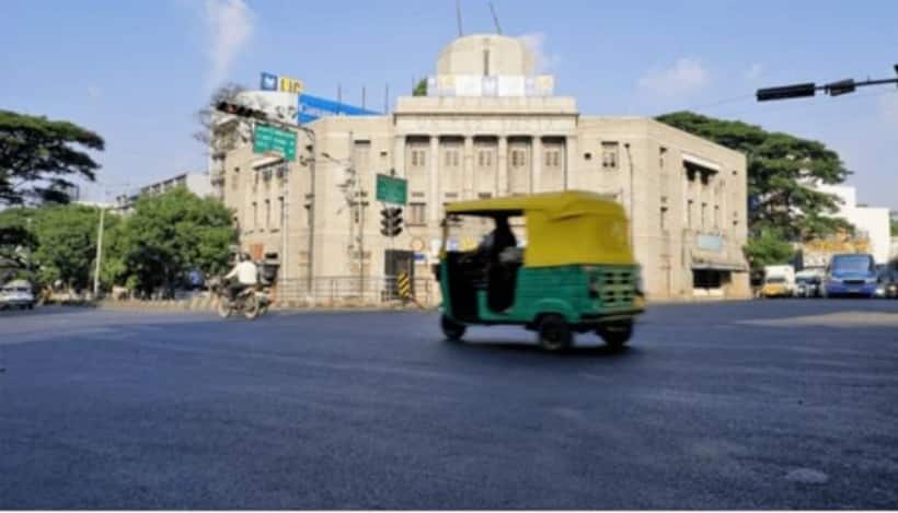 Bengaluru: BBMP restricts JC Road traffic for white topping; alternative routes advised