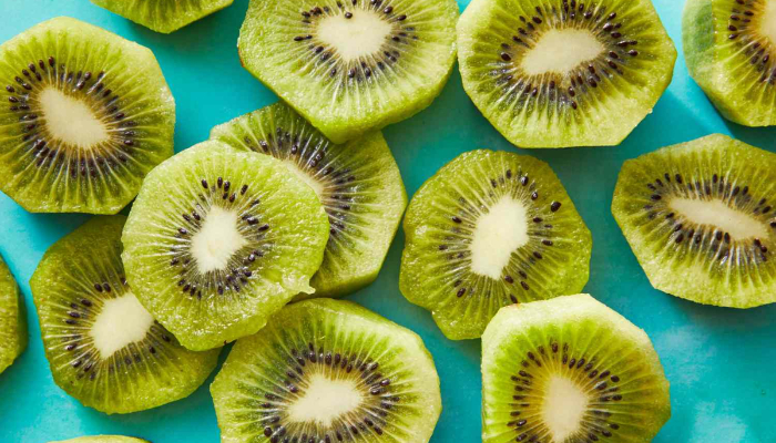 why kiwi should be part of your daily routine