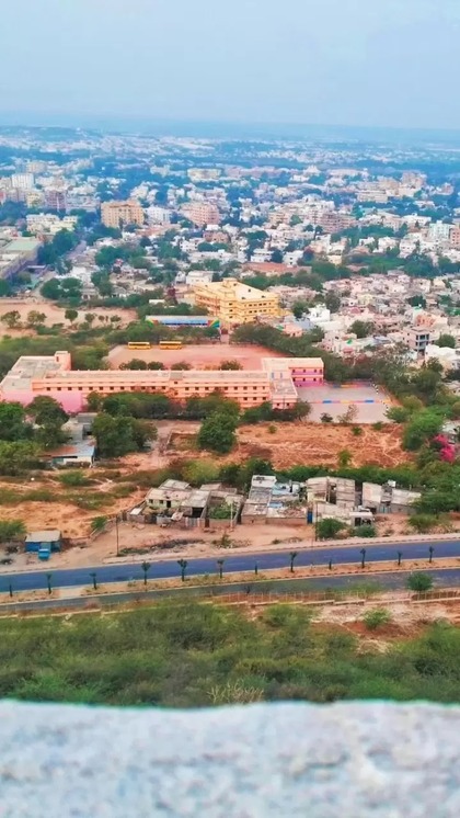 एशिया का सबसे अमीर गांव भारत में, जानिए क्यों है खास