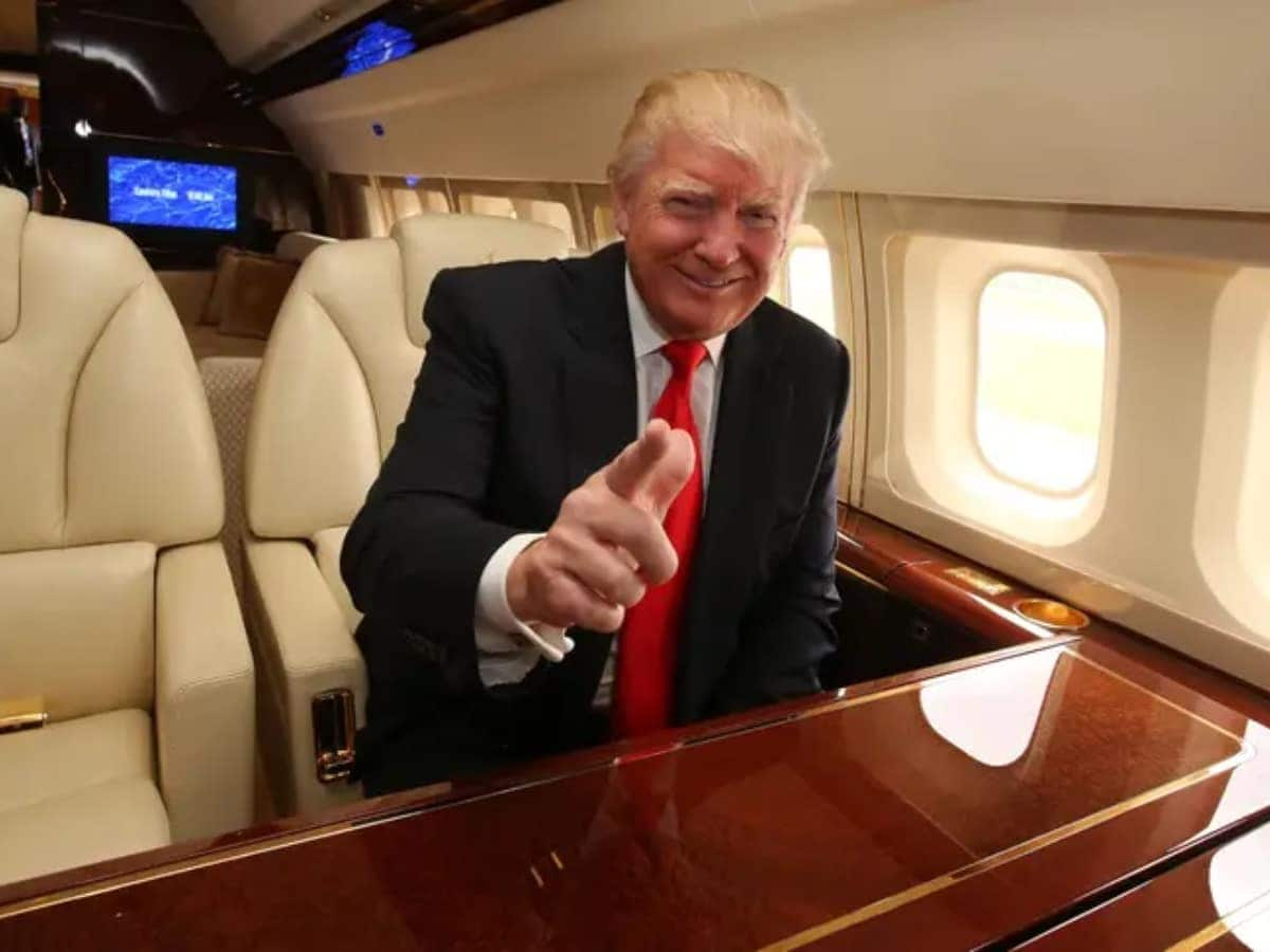 Inside Donald Trump's private jet sgb