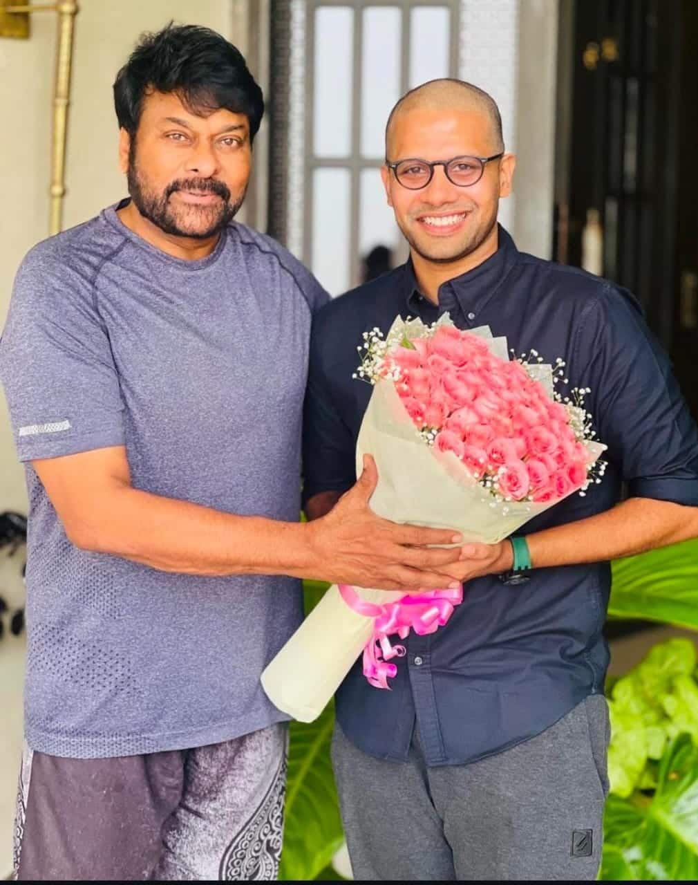 chiranjeevi praises lucky bhaskar director venky atluri and movie team