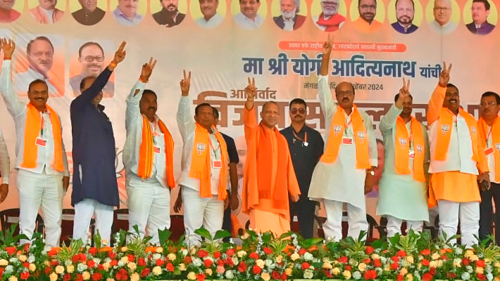 In the 2024 Maharashtra election, Chief Minister Yogi Adityanath represents the BJP-rag