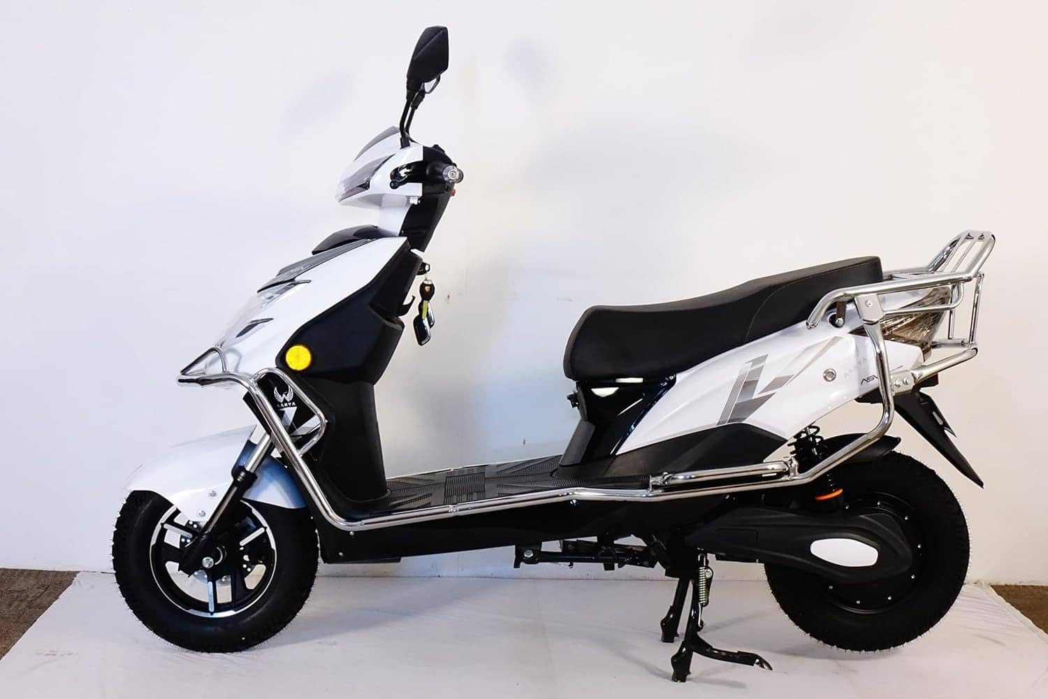 Zeal plus compact electric scooter with rs 7000 discount ckm