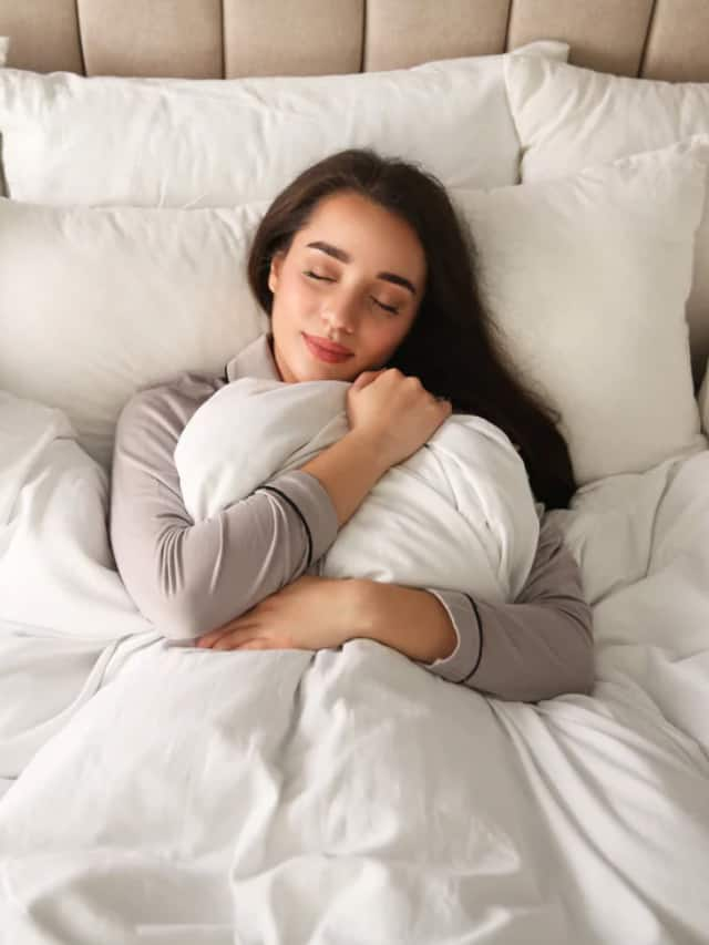 Ways to Improve Your Sleep in the Winter-rag