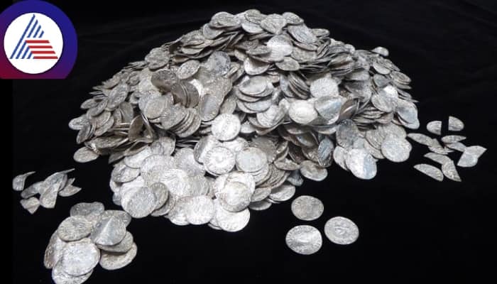 950 Year Old British Coins found in Britain and Largest Treasure Unearthed sat