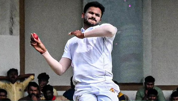 V Koushik shines as Karnataka take first Innings lead against Uttar Pradesh kvn