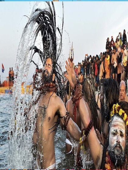 <p>महाकुंभ मेला हर 12 साल में एक बार होता है, और 2025 में यह फिर से होने जा रहा है। जानें इस पवित्र मेला की तिथि और खास शाही स्नान की तारीखें।</p>
