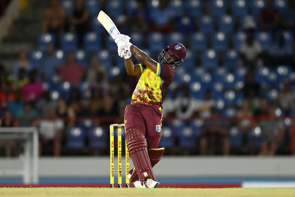 West Indies beat England in 4th T20I by 5 wickets