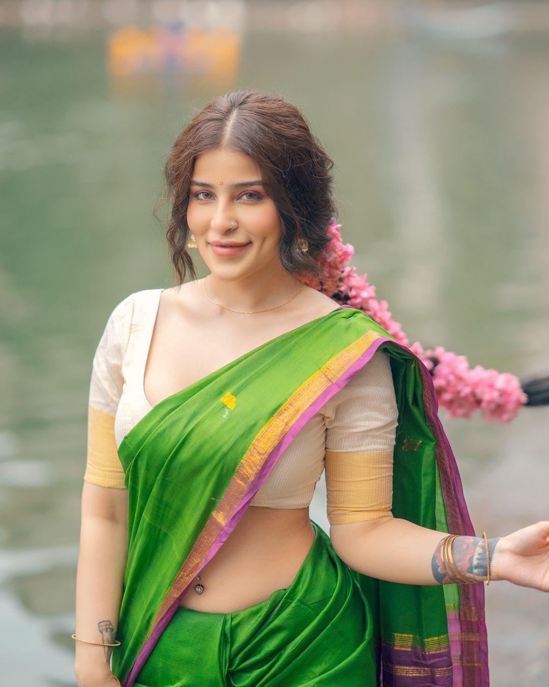 Bigg Boss Season 18: Edin Rose's Wild Card Entry | ತೆಲುಗಿನಲ್ಲಿ ಐಟಂ ಹಾಡಿನ ಮೂಲಕ ಕಿಚ್ಚು ಹಚ್ಚಿದ ಈ