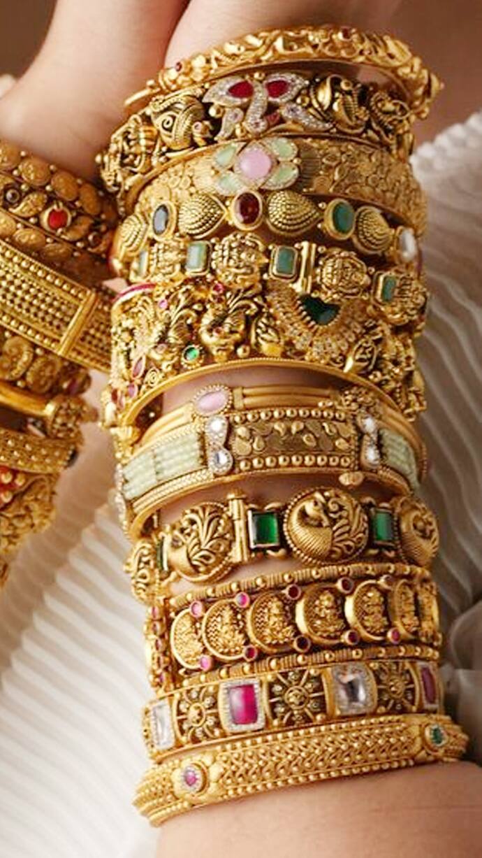 Gold plated jewelry how to keep 7 easy hacks