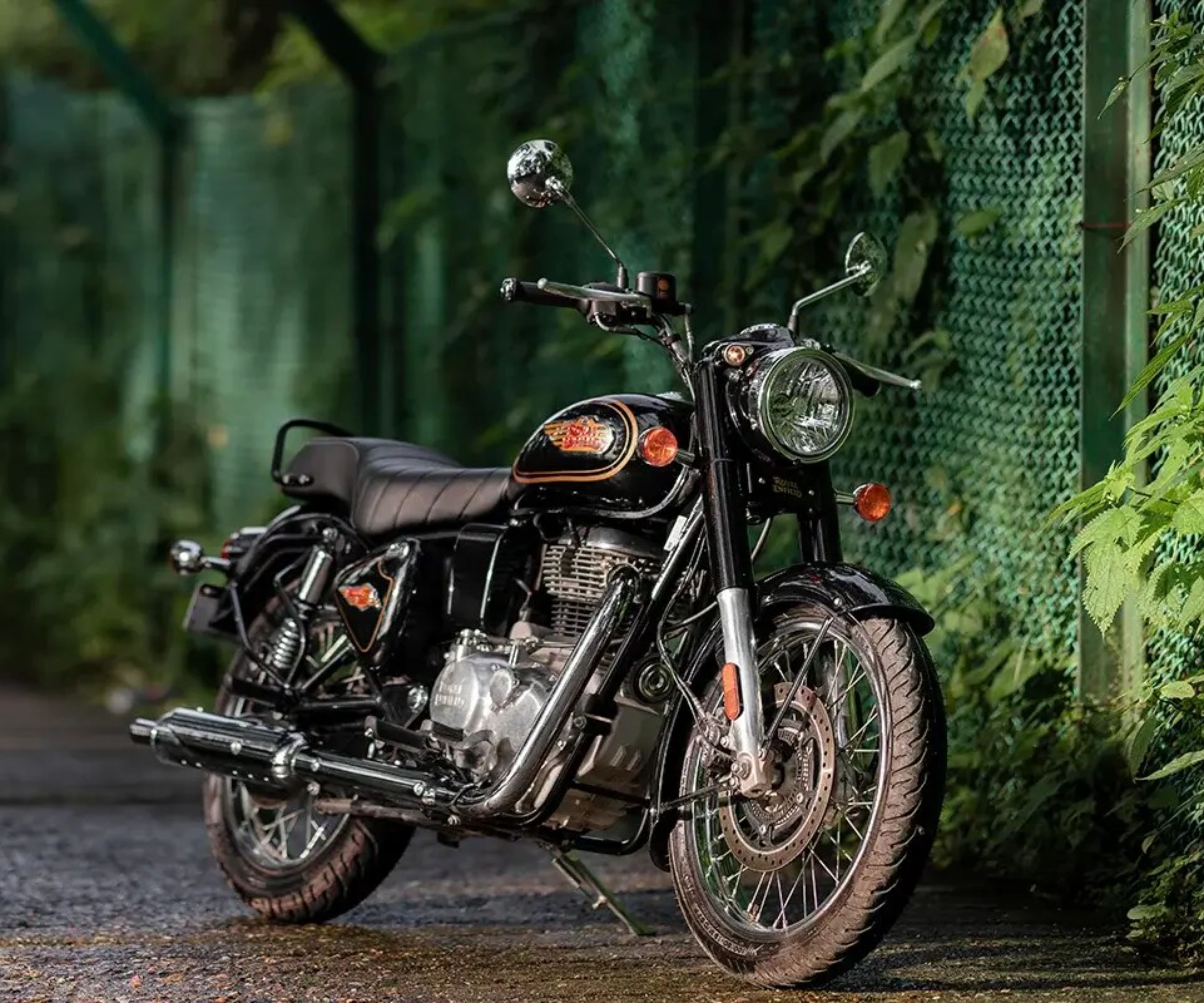 Royal Enfield Goan Classic 350 2024 Launch Date Features and Specs sns