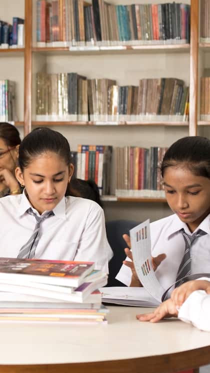 Memory Hacks: How to retain information faster while studying
