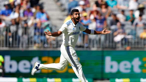 IND vs AUS, Perth Test: BOOM, BOOM Bumrah rattles Australian top-order, India's No.1 bowler wins hearts watch wickets snt