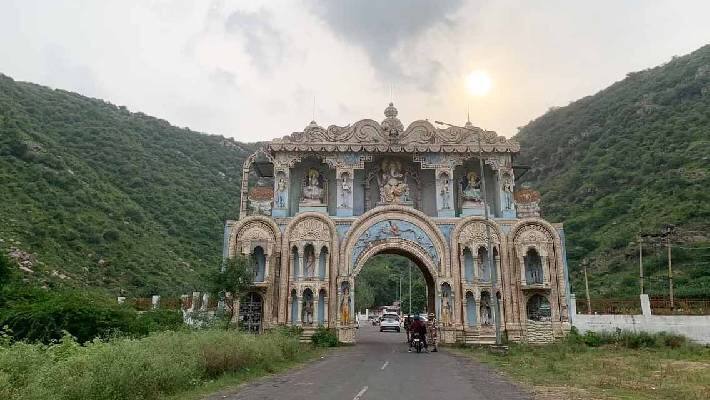 Nuh Nalhar Mandir