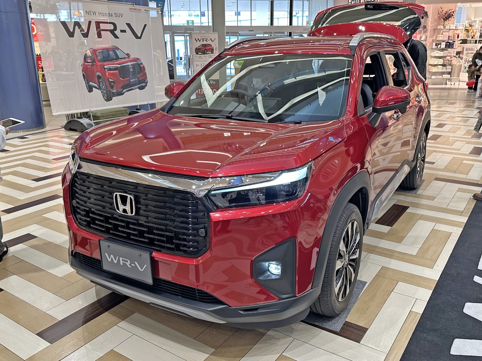 Honda Nissan officially announce merger talks vel