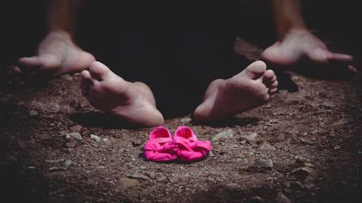 Delhi Woman Kills Her 5 Year Old Daughter