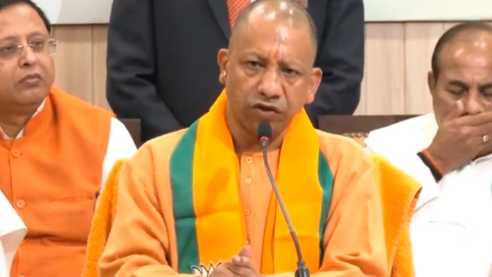 BJP Alliance on Maharashtra Assembly Election Victory CM Yogi Adityanath Congratulates