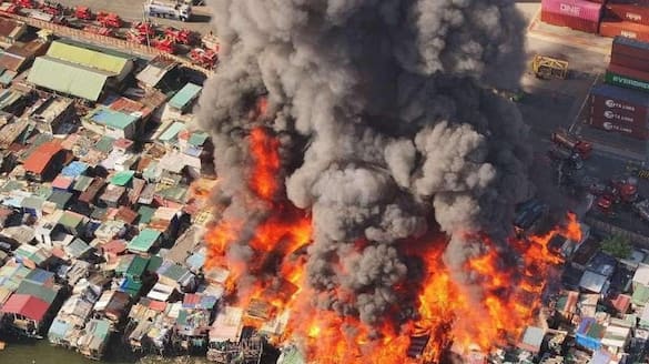 Massive fire leaves 2,000 families homeless in Philippines's Tondo; chilling videos shows destruction  (WATCH) shk