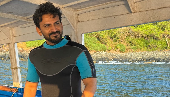 Kannada Actor Daali Dhananjaya scuba diving at Murudeshwar in Uttara Kananda grg 